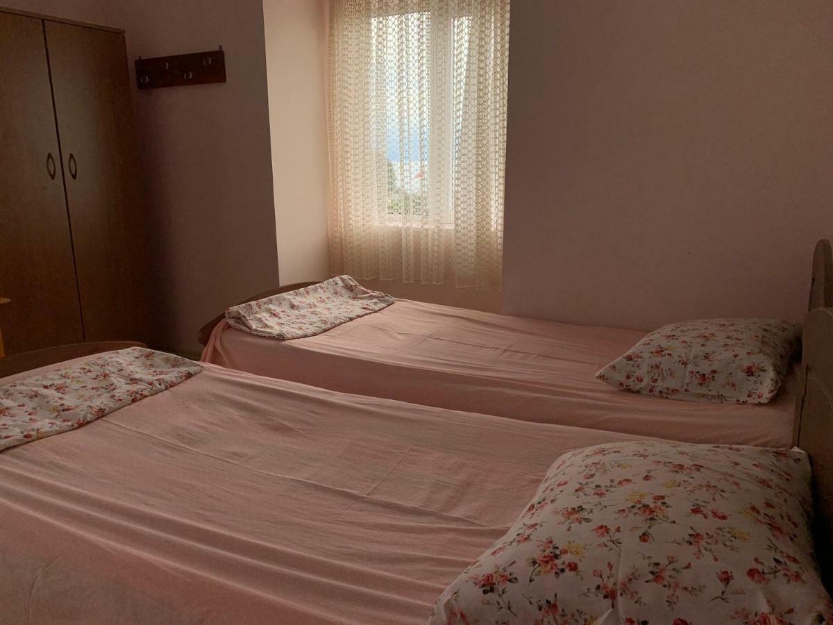 Temo'S Guesthouse Sarpi Εξωτερικό φωτογραφία
